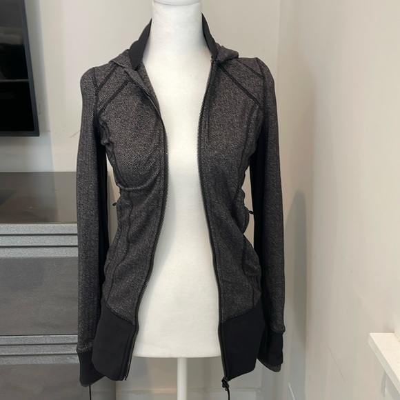 LULULEMON DEFINE JACKET IN BLACK HERRINGBONE WITH HOOD - Picture 1 of 4